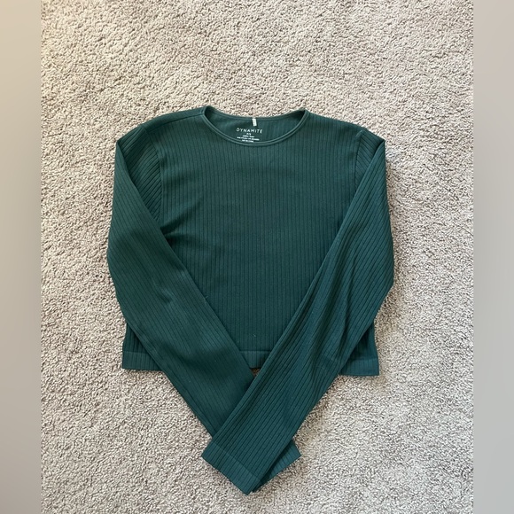 3 dynamite crop tops - Picture 4 of 5